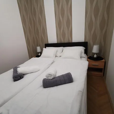 Centrum Apartman Apartment Keszthely