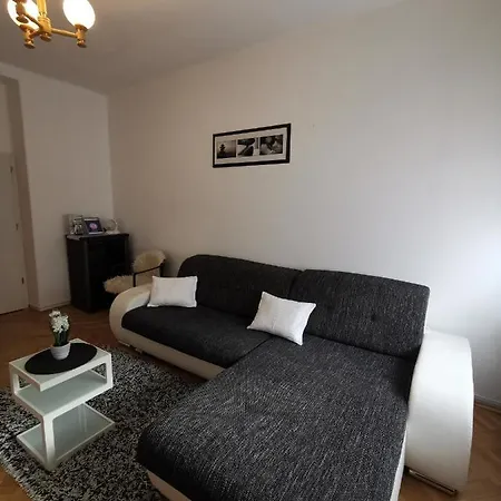 Lejlighed Centrum Apartman Keszthely