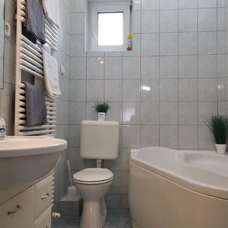 Lägenhet Centrum Apartman