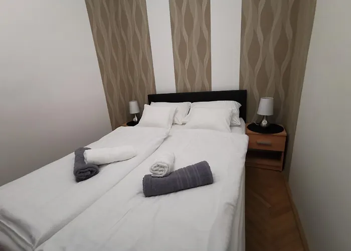 Centrum Apartman 아파트 케츨리