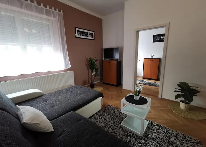 아파트 Centrum Apartman 케츨리