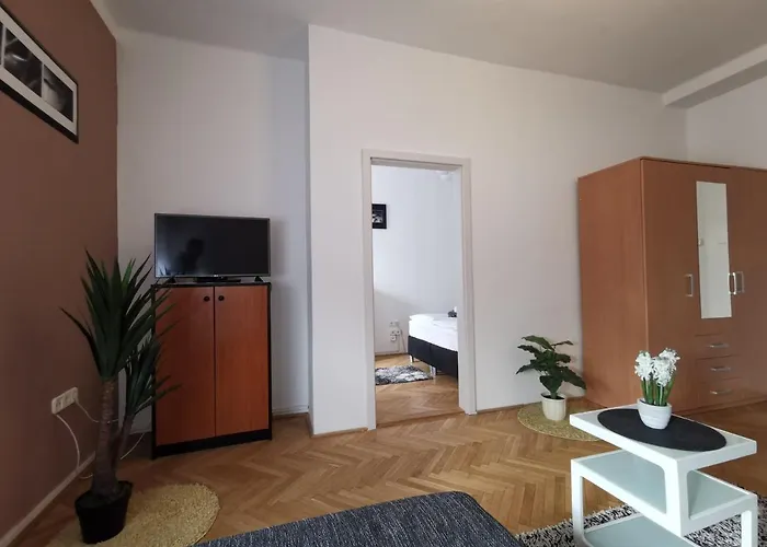 Centrum Apartman 아파트 케츨리
